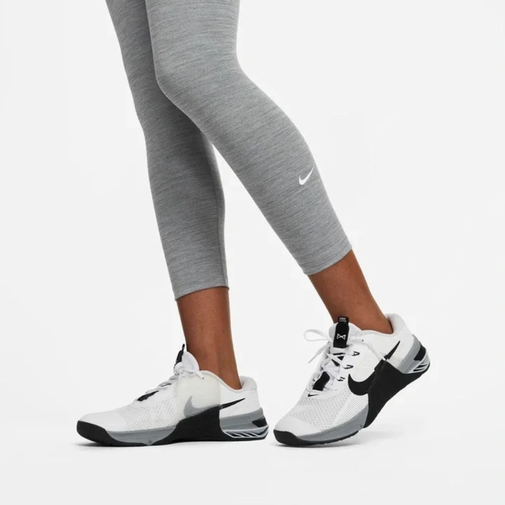 Nike Dri-Fit‎ Gray Leggings